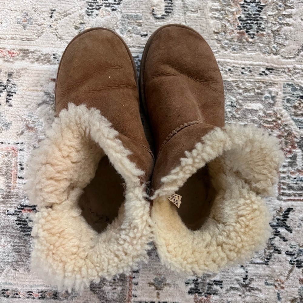 Ugg Mini Boots With Button Size 7 - image 2